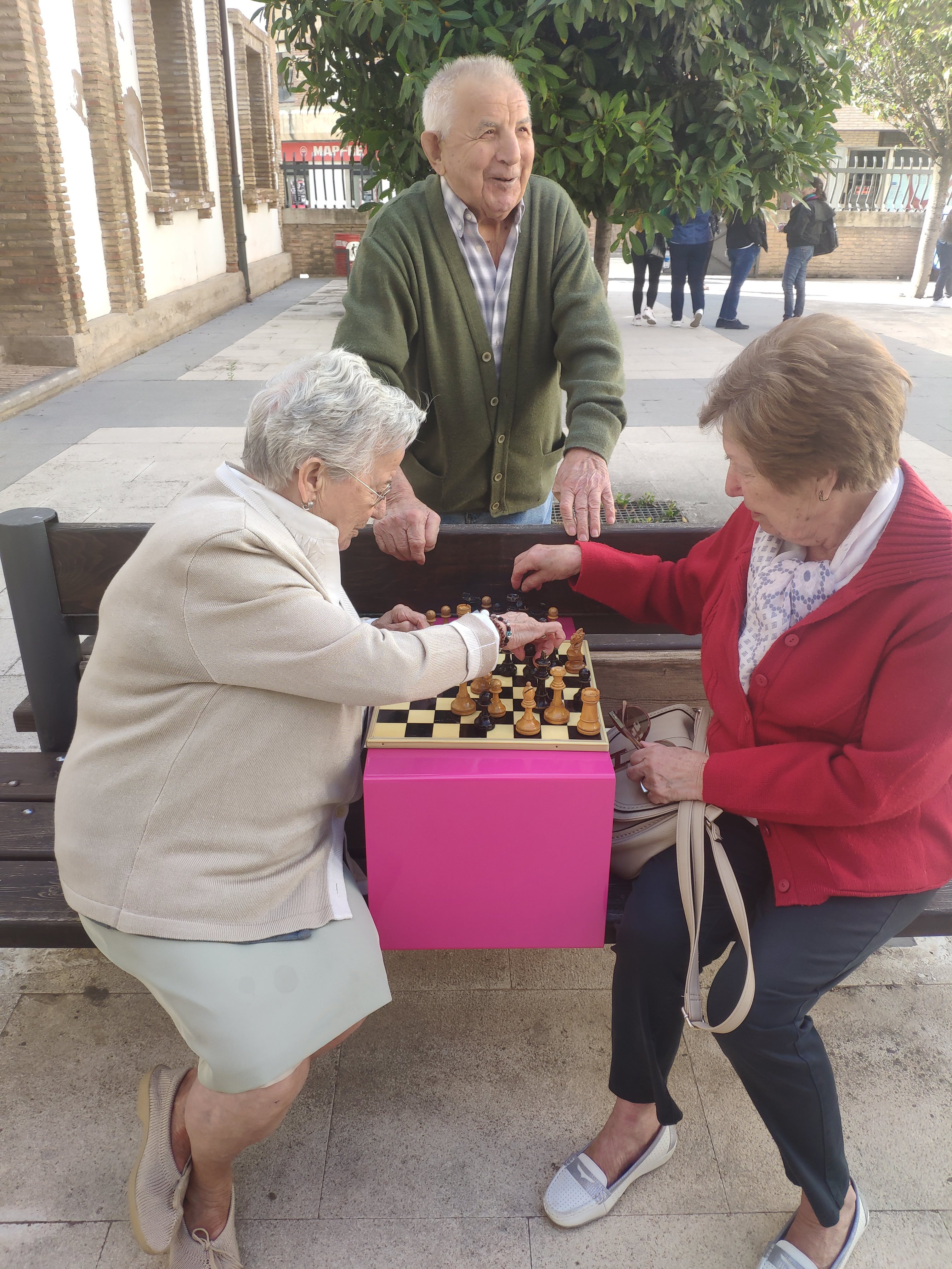 Presentación del “banco amable” de Ecodiseño.